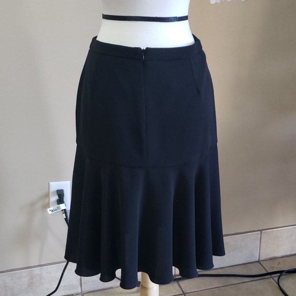 Armani Skirt - Picture 4 of 8